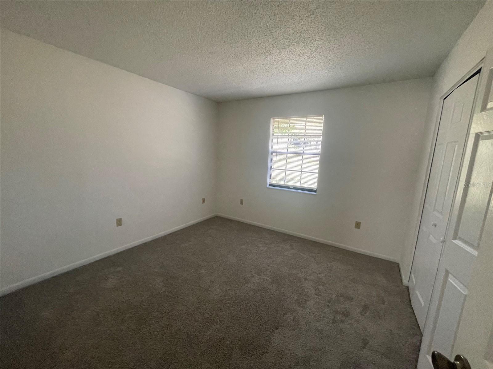 Image 12 of 14 For 2395 Tomoka Woods Parkway