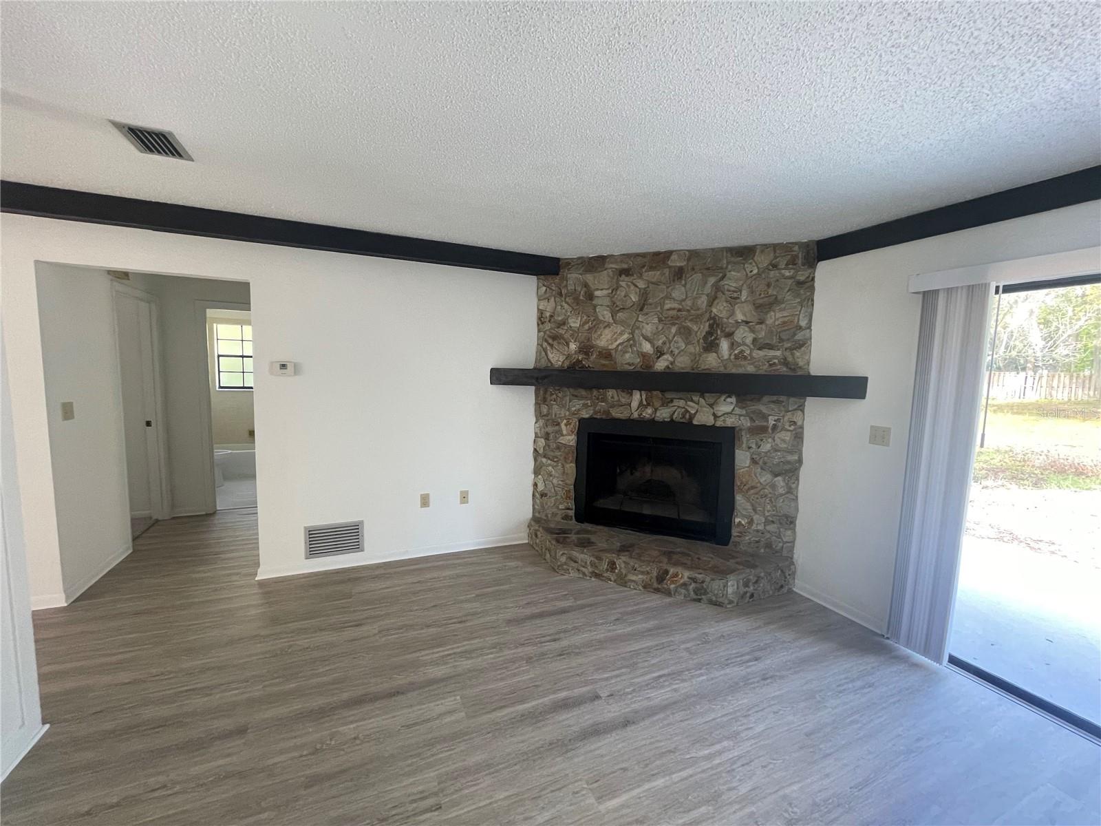 Image 6 of 14 For 2395 Tomoka Woods Parkway