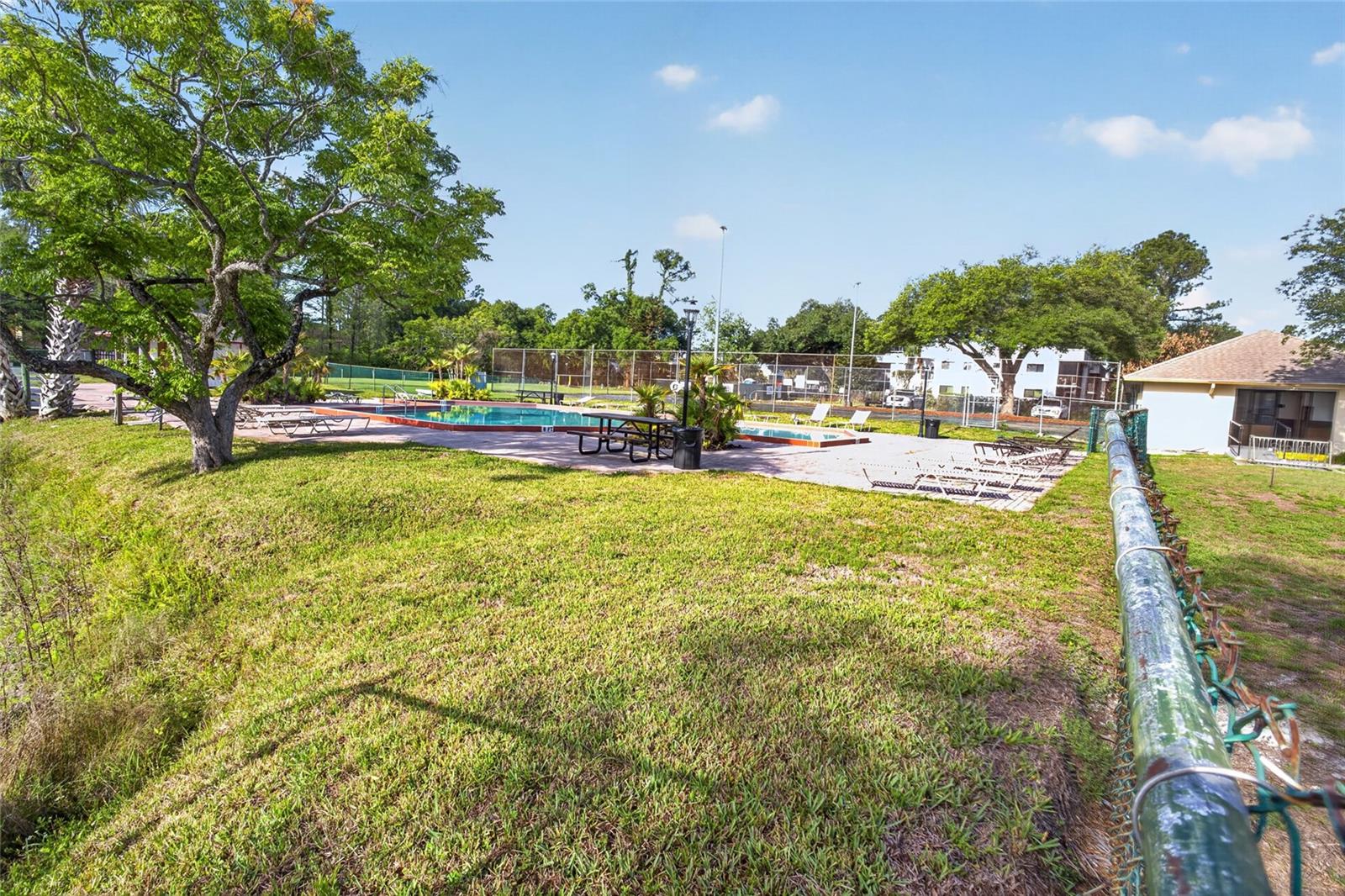 Image 18 of 20 For 5916 Village Circle 5916