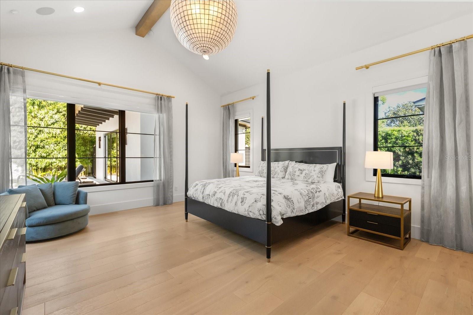 Image 32 of 85 For 1441 Cardinal Court