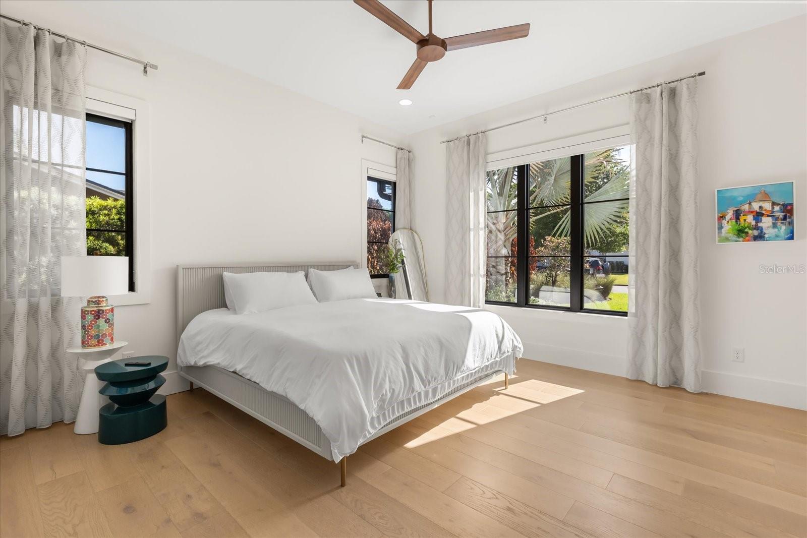 Image 43 of 85 For 1441 Cardinal Court