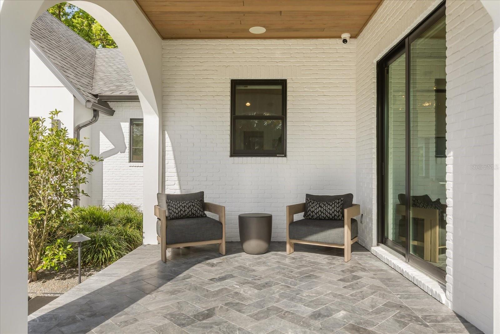 Image 6 of 85 For 1441 Cardinal Court