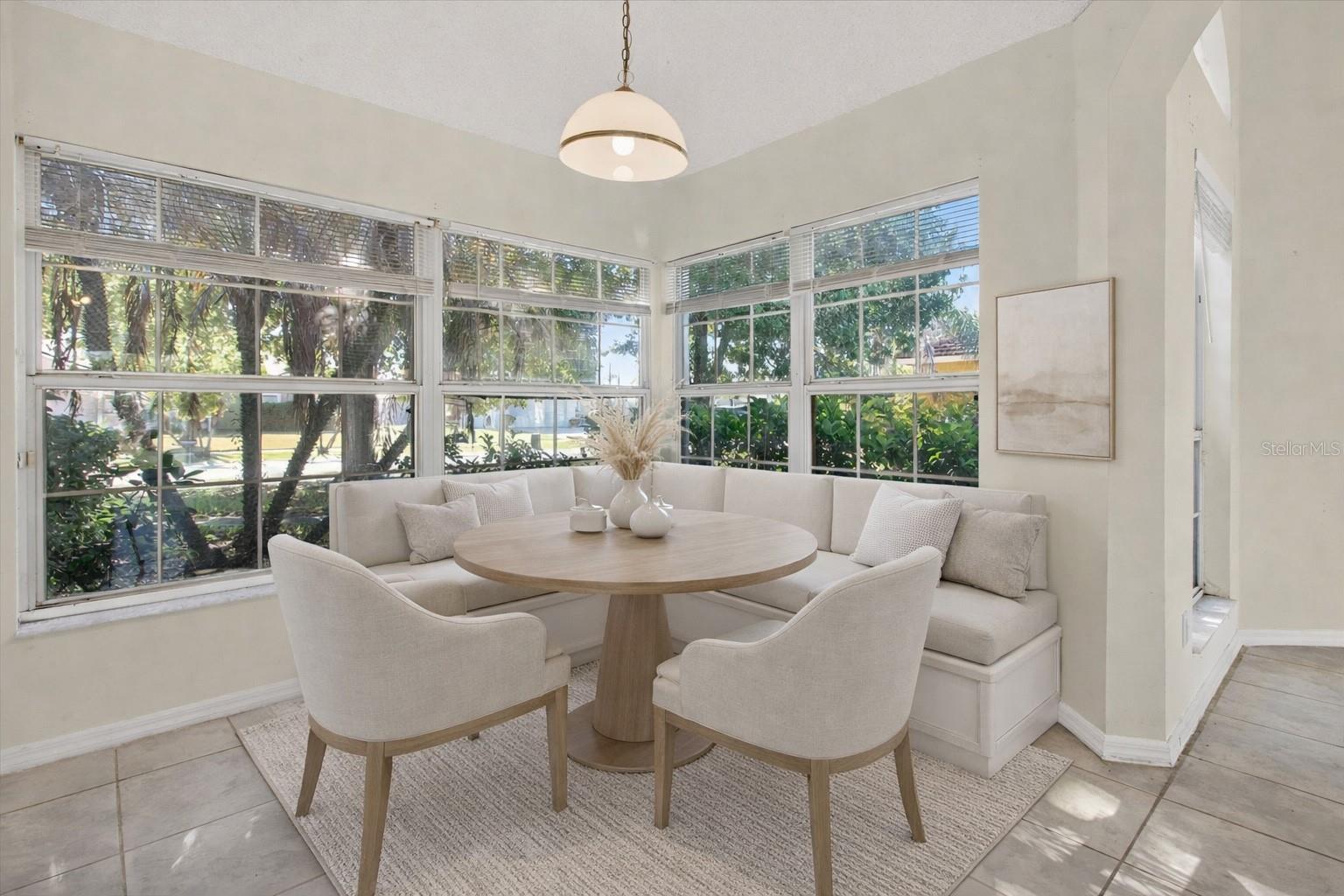 Image 11 of 47 For 282 Pine Arbor Drive