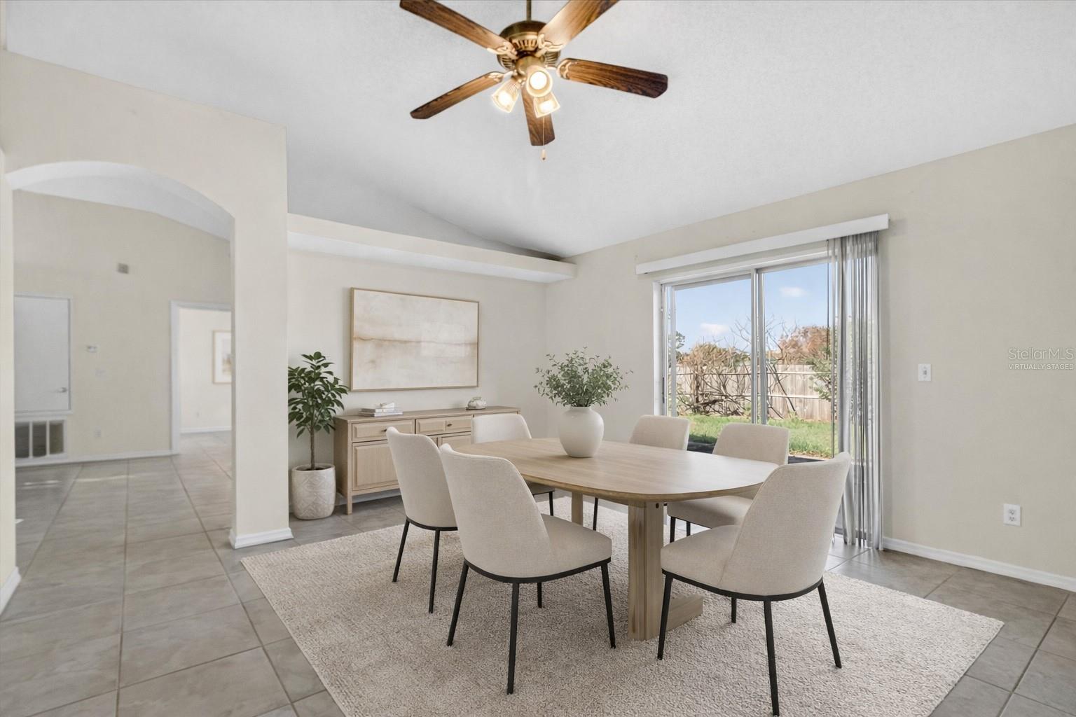 Image 13 of 47 For 282 Pine Arbor Drive