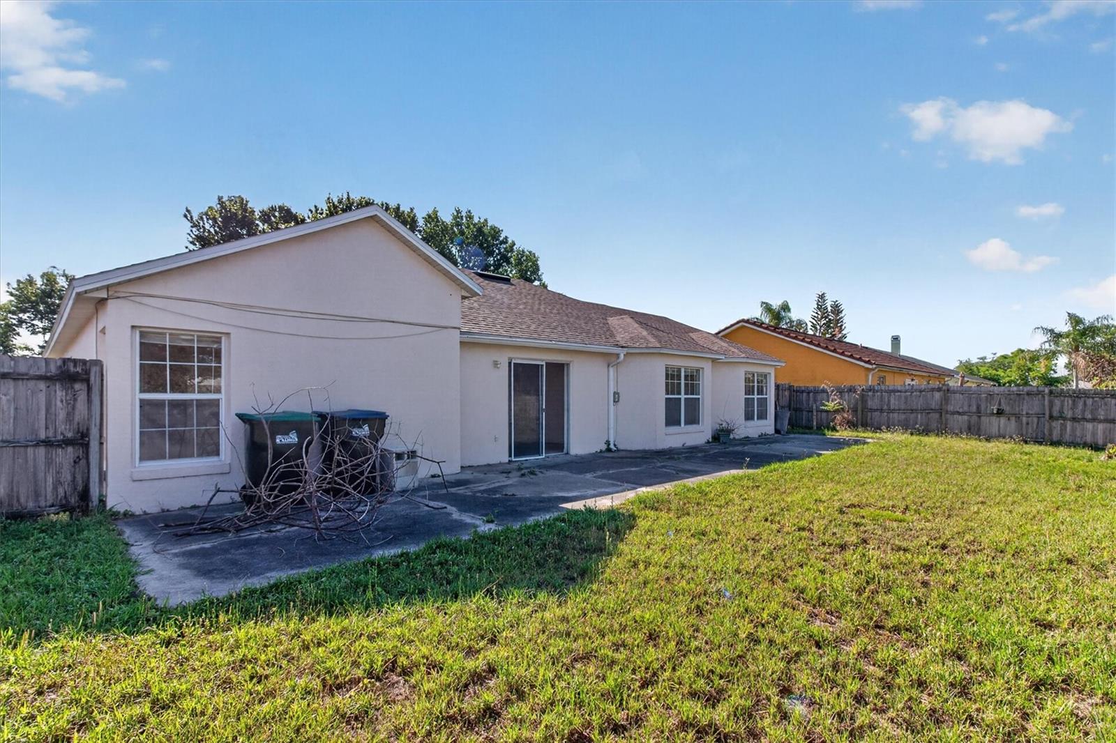 Image 36 of 47 For 282 Pine Arbor Drive