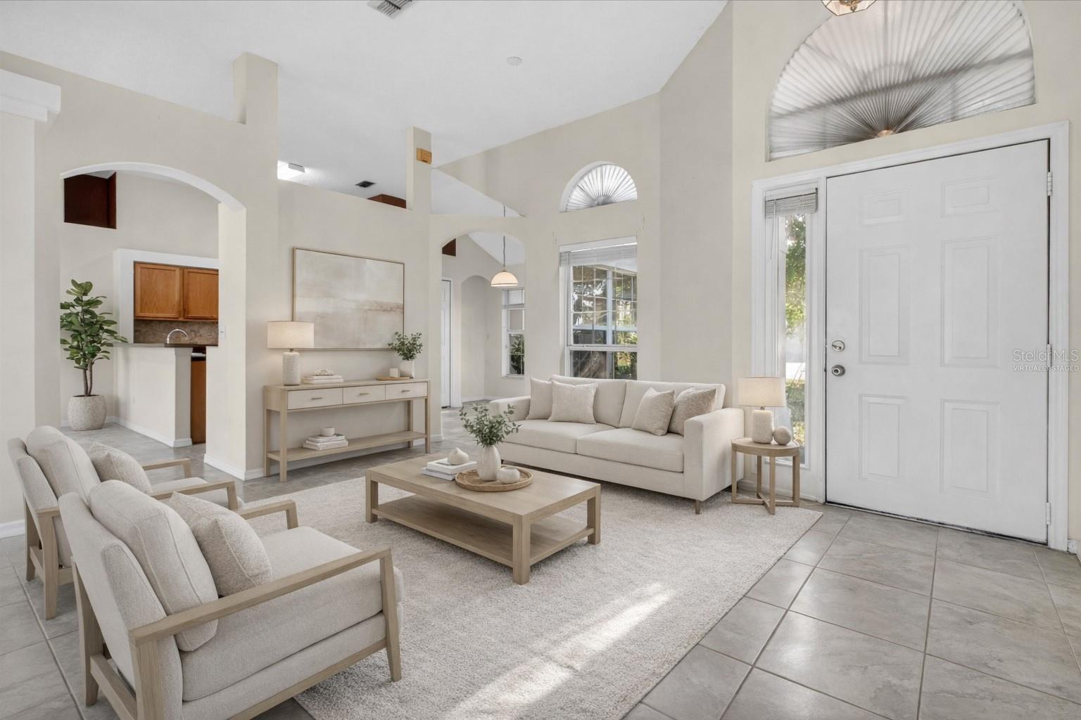 Image 4 of 47 For 282 Pine Arbor Drive