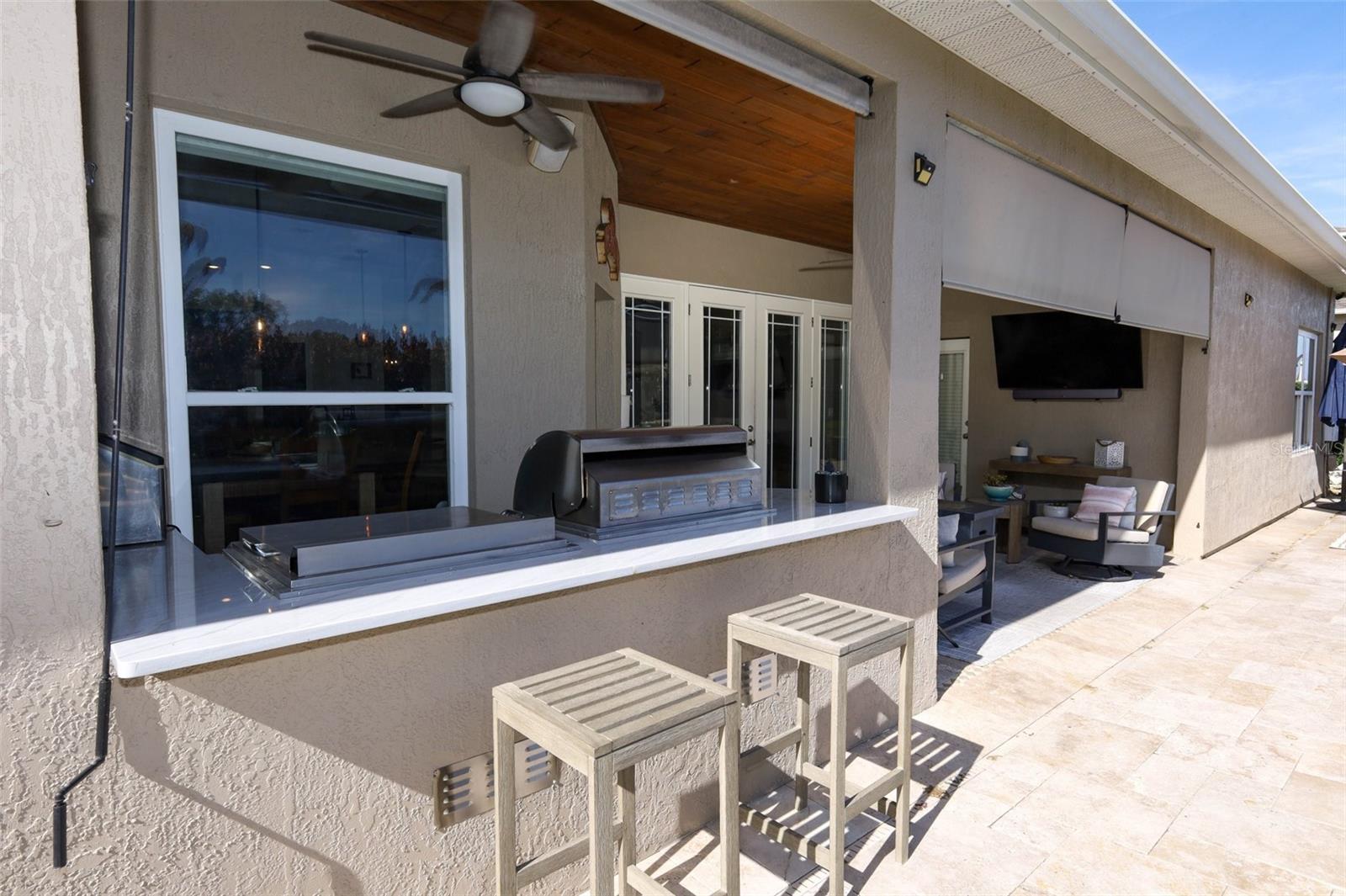 Image 46 of 81 For 3956 Isle Vista Avenue