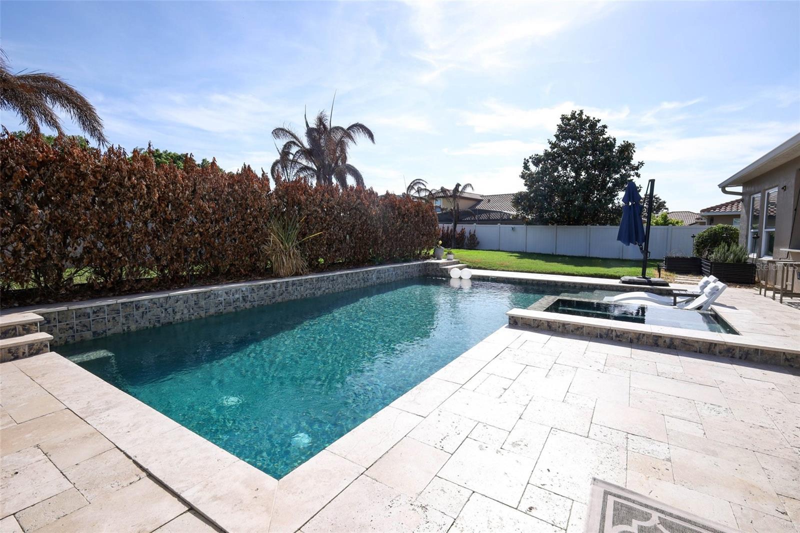 Image 54 of 81 For 3956 Isle Vista Avenue