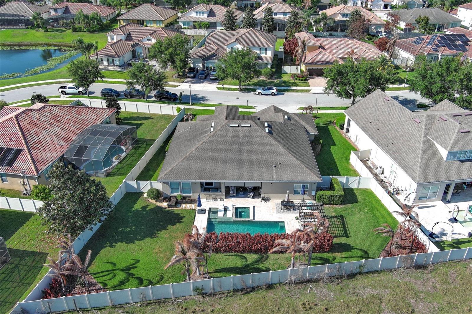 Image 68 of 81 For 3956 Isle Vista Avenue