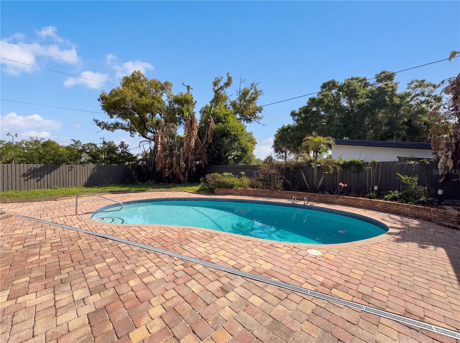 Image 34 of 38 For 51 Oakleigh Lane