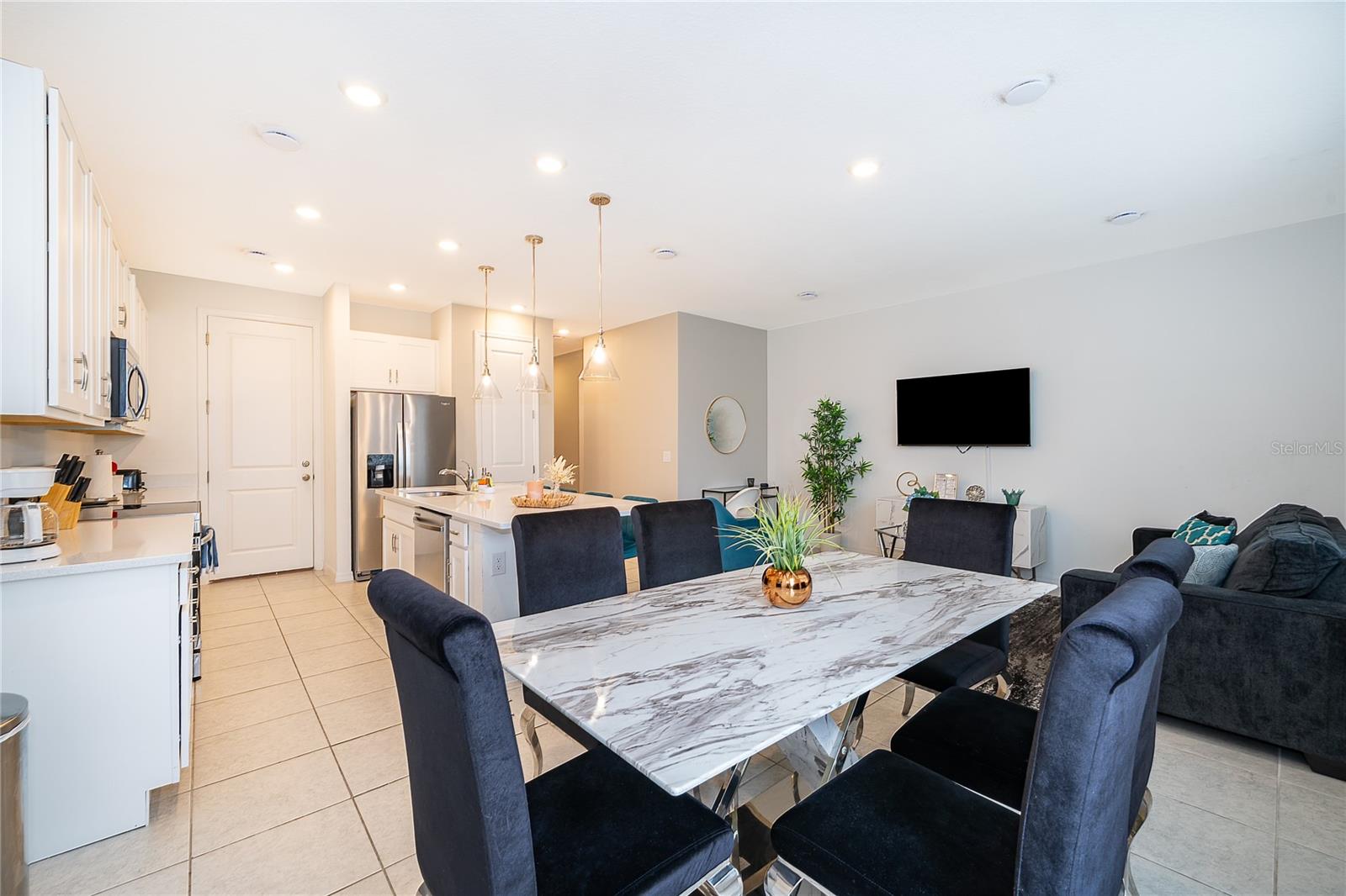 Image 8 of 27 For 1013 Plantation Lane