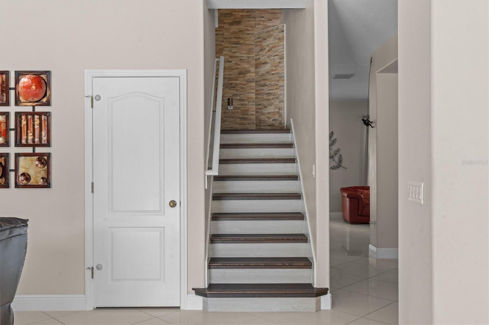 Image 19 of 43 For 12955 Moss Park Ridge Drive