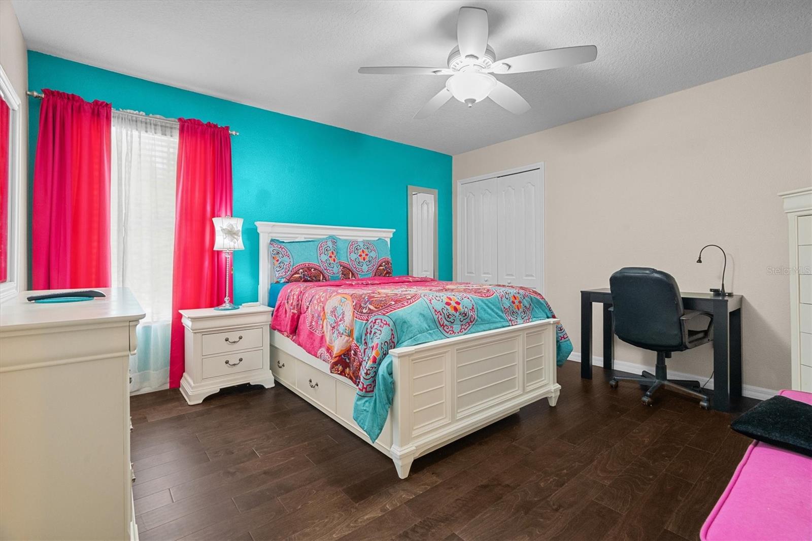 Image 21 of 43 For 12955 Moss Park Ridge Drive