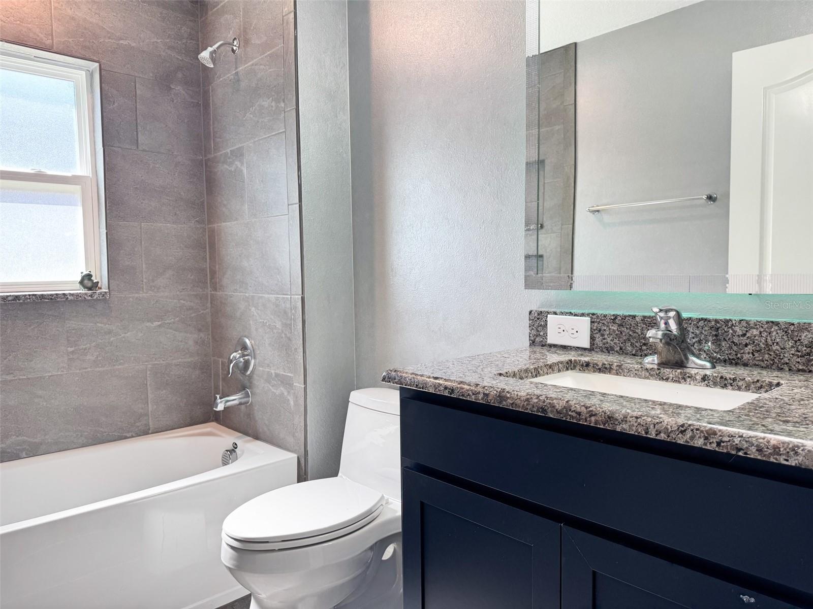 Image 26 of 31 For 420 Ketch Road