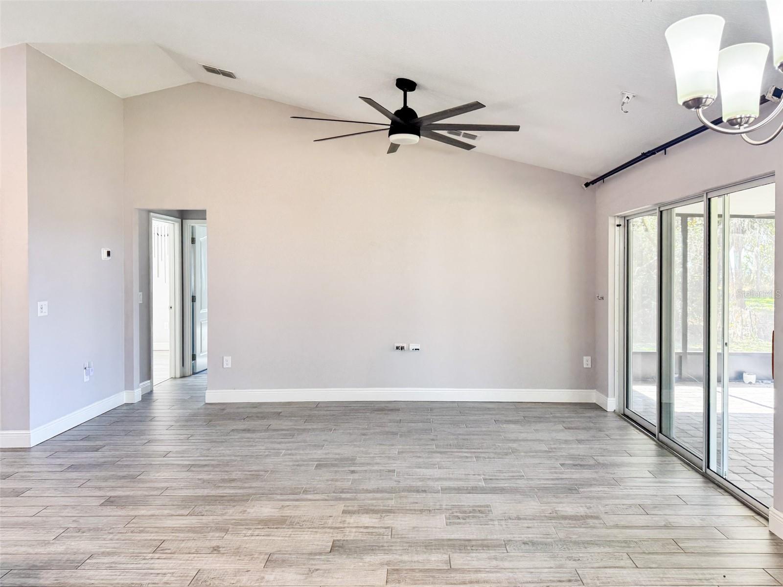 Image 5 of 31 For 420 Ketch Road