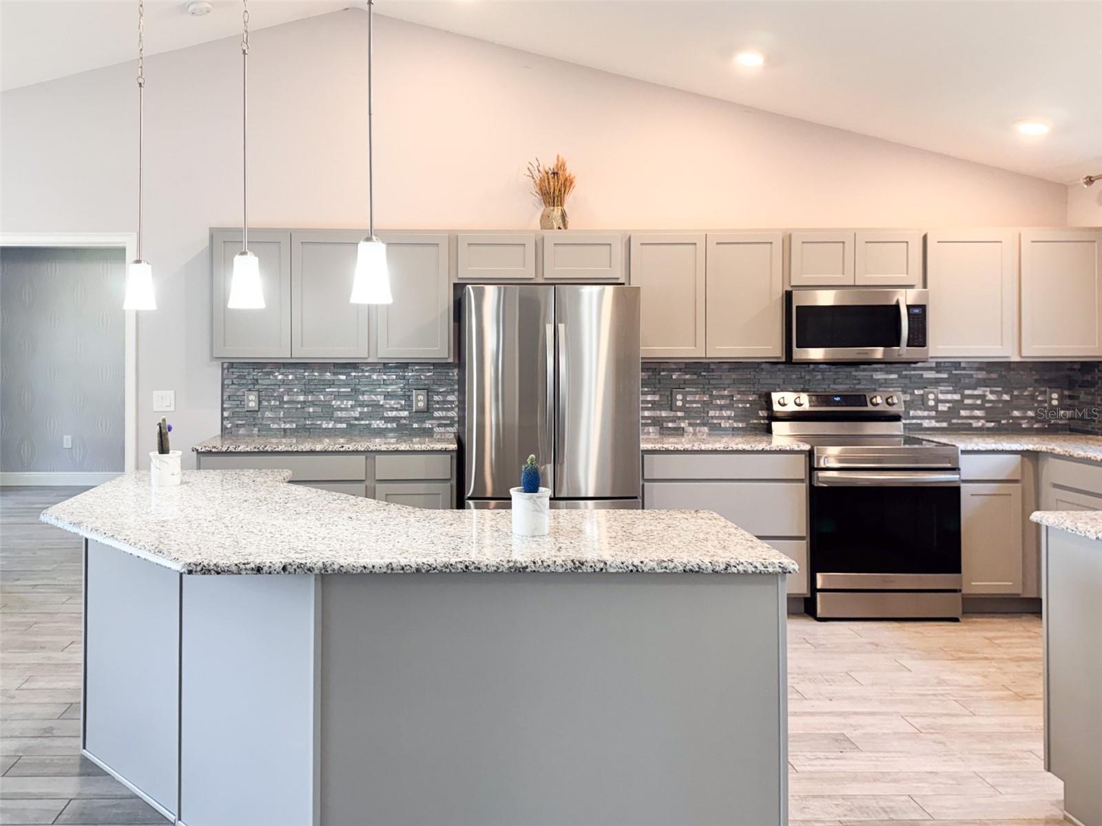 Image 7 of 31 For 420 Ketch Road