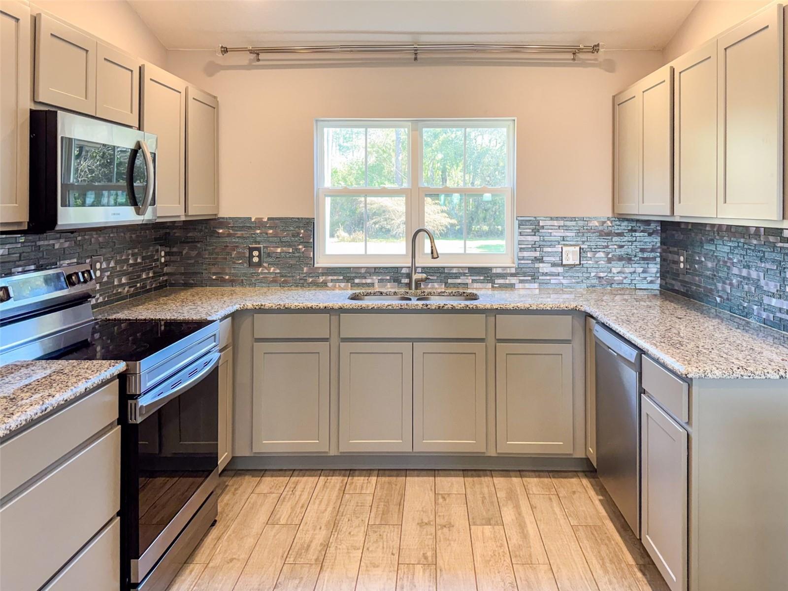 Image 9 of 31 For 420 Ketch Road