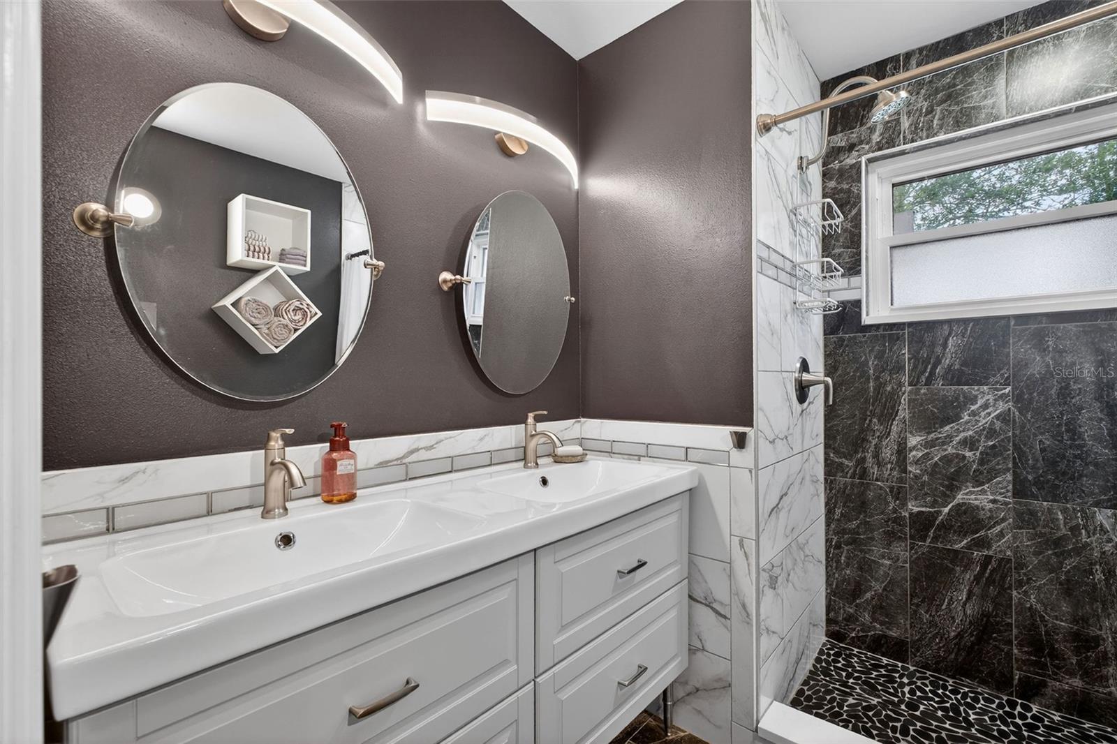 Image 11 of 44 For 1007 Conley Drive