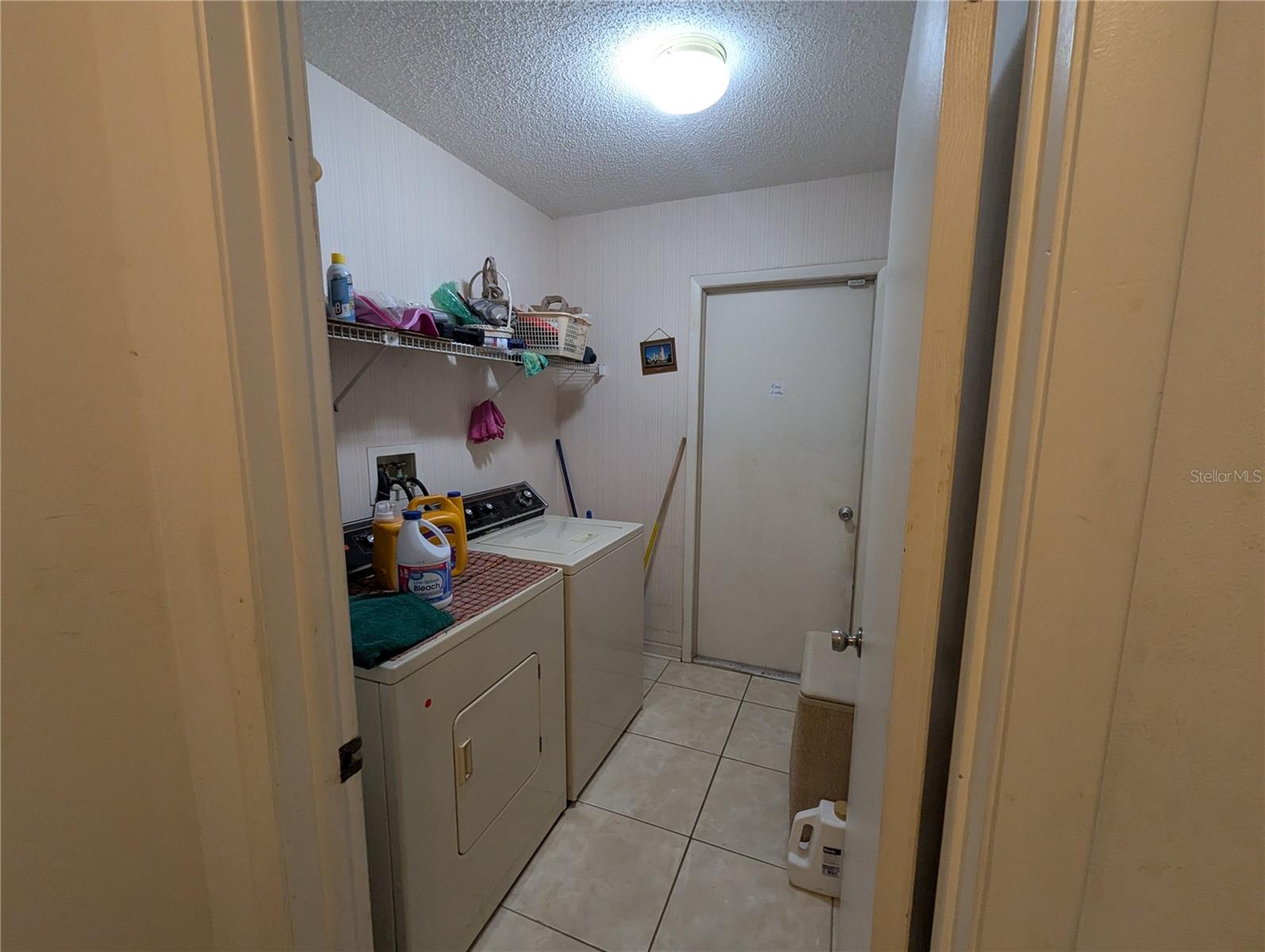 Image 17 of 25 For 7609 Telford Court