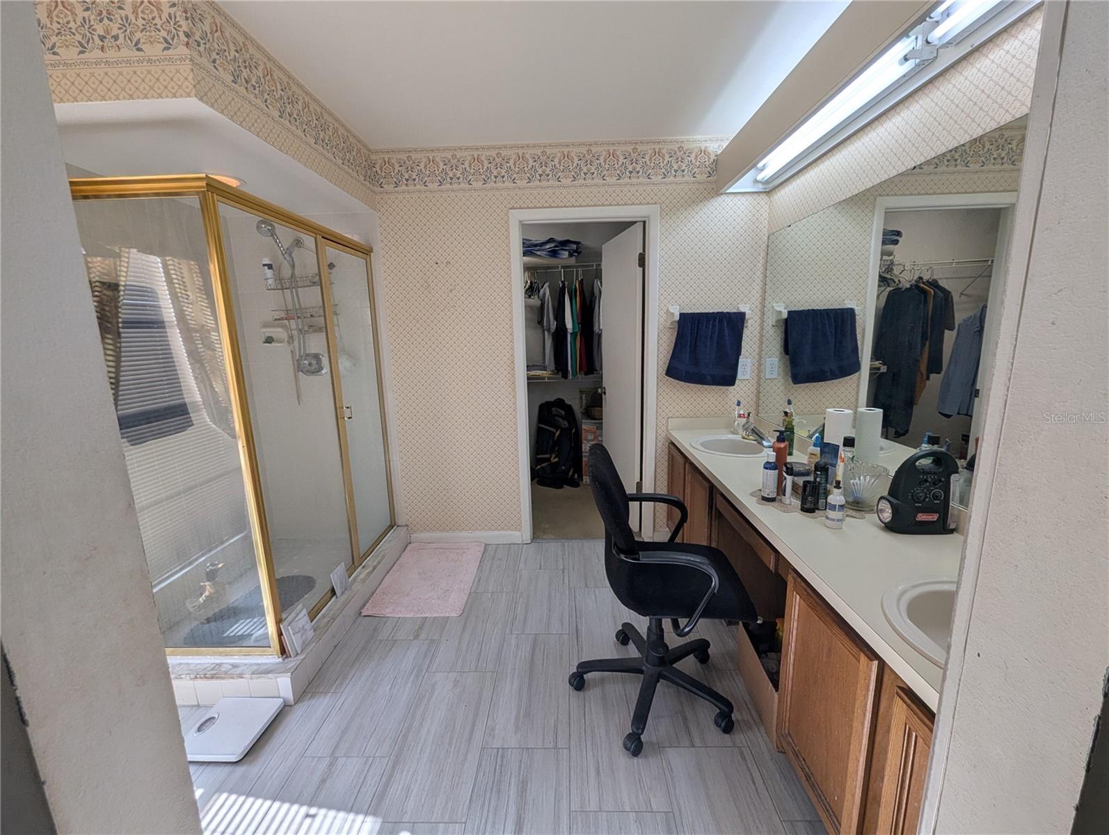 Image 6 of 25 For 7609 Telford Court