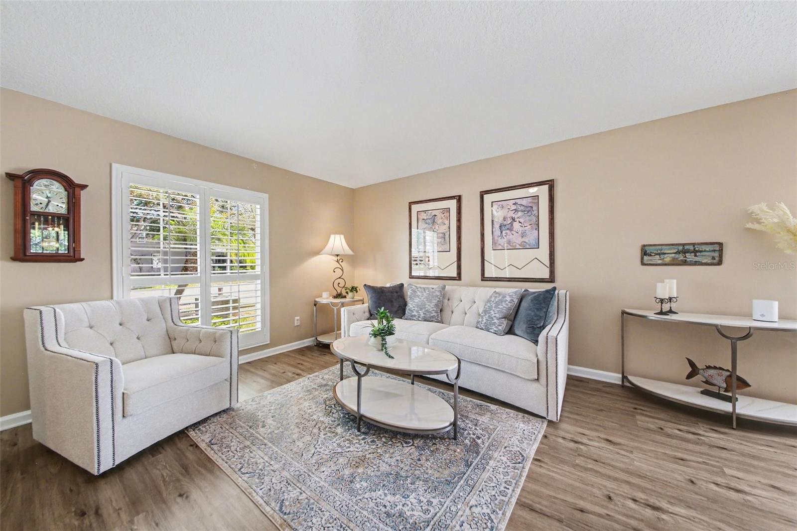 Image 4 of 29 For 1823 Laurel Brook Loop