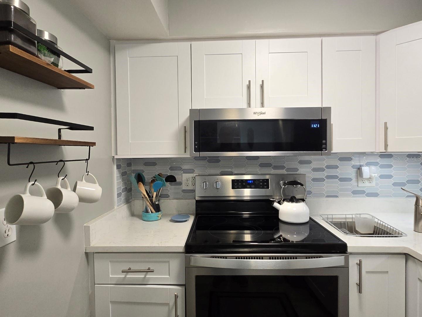 Image 21 of 42 For 7605 Ridgewood Avenue 11-1