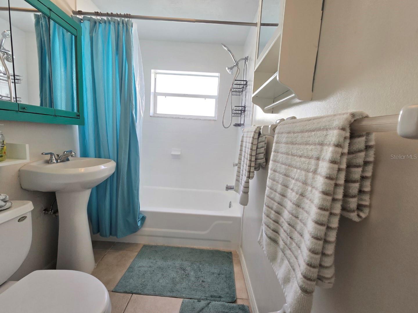 Image 29 of 42 For 7605 Ridgewood Avenue 11-1