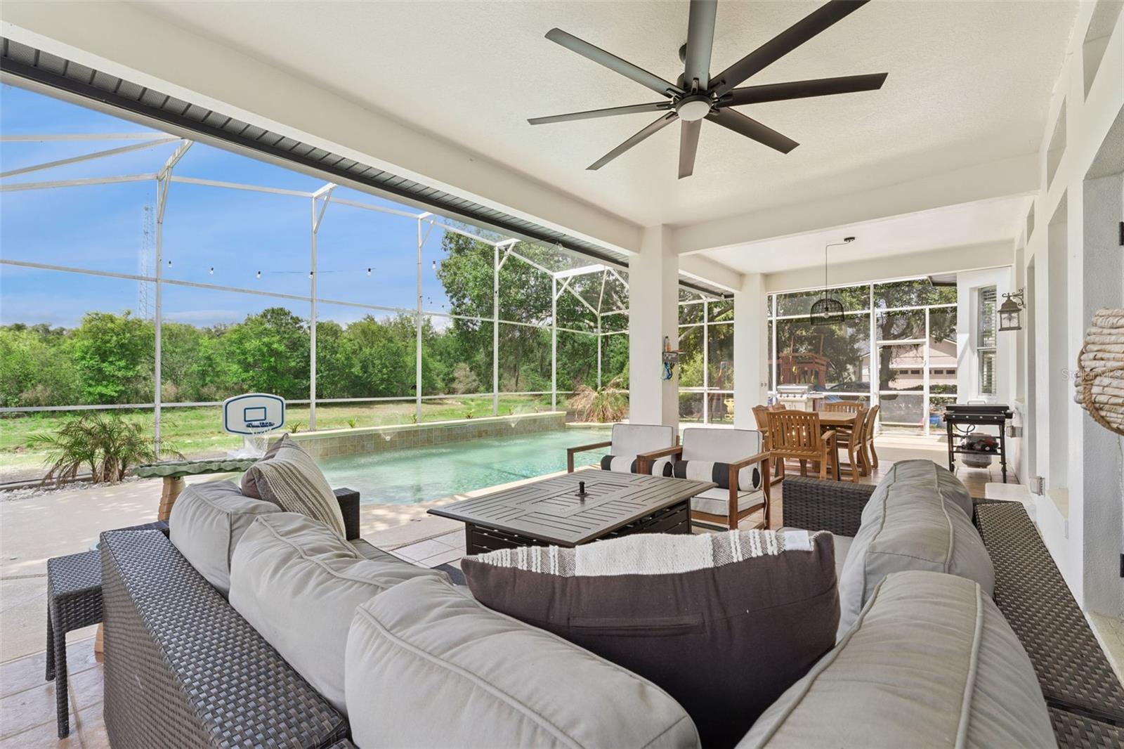 Image 25 of 51 For 1443 Crocus Court