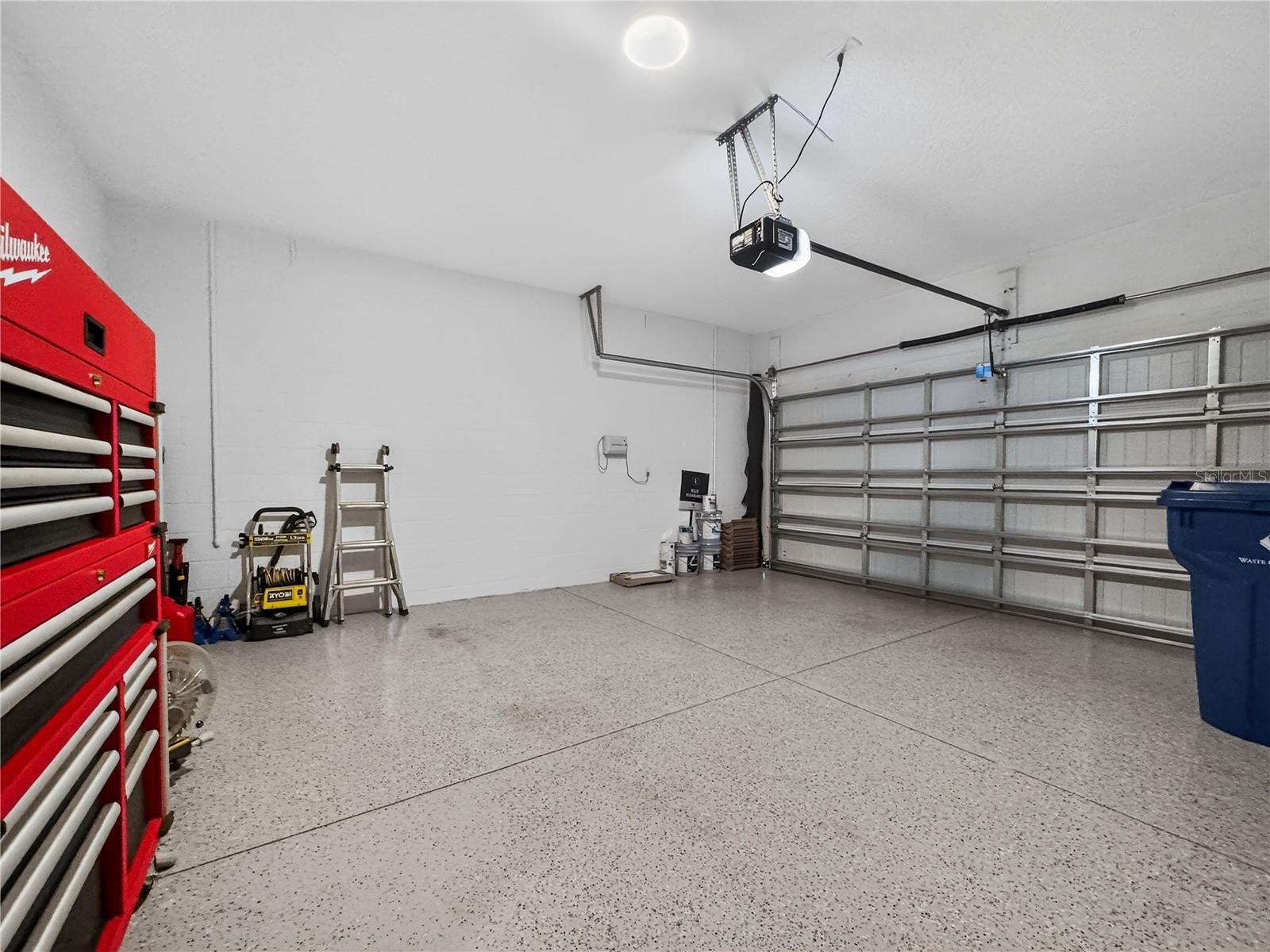 Image 12 of 13 For 1673 Suttonset Trail