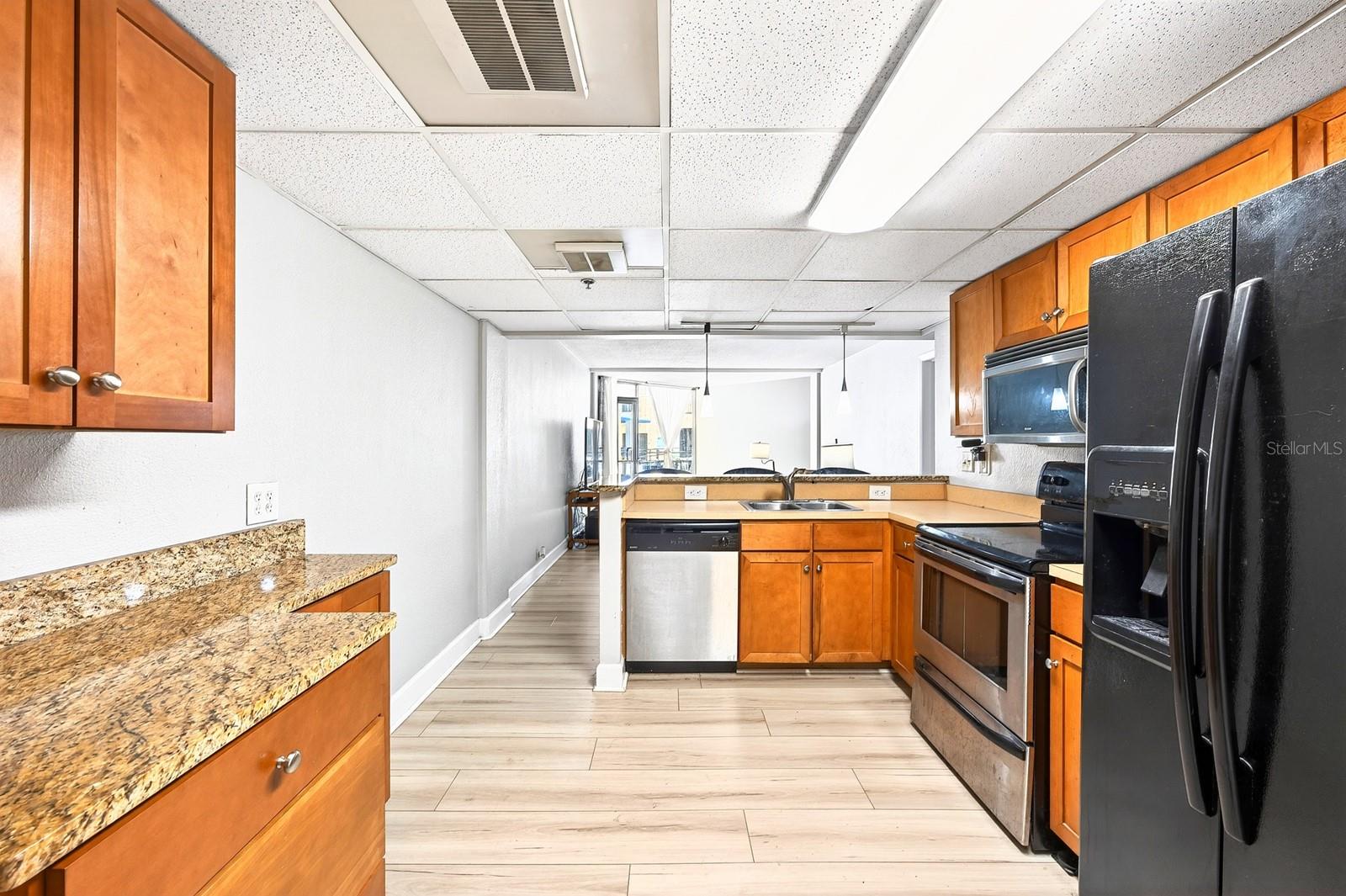 Image 6 of 33 For 151 Washington Street 218