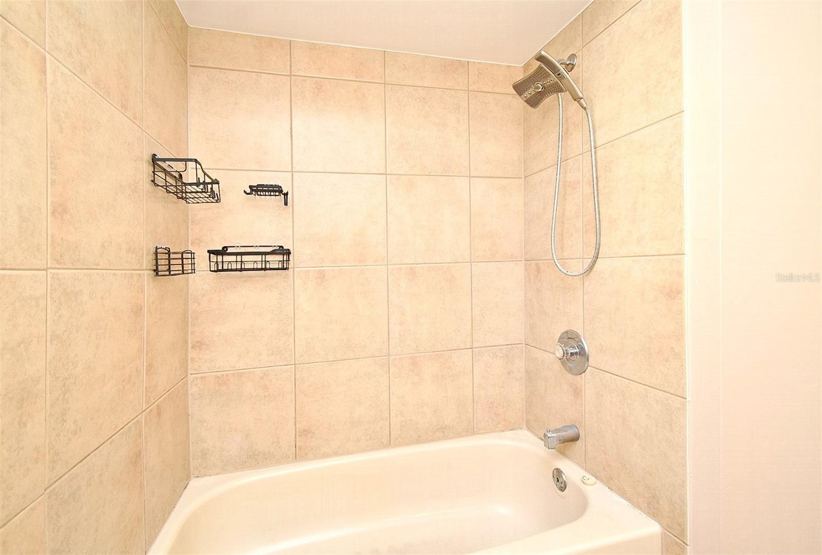 Image 11 of 20 For 121 Lori Anne Lane 121