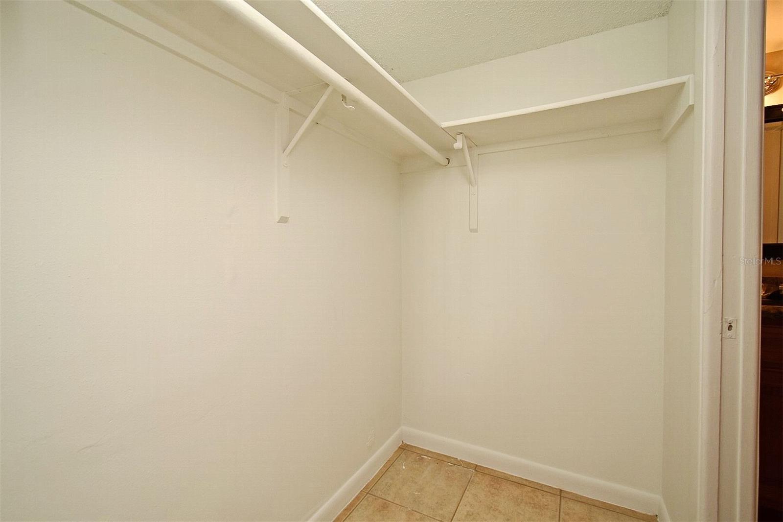 Image 17 of 20 For 121 Lori Anne Lane 121