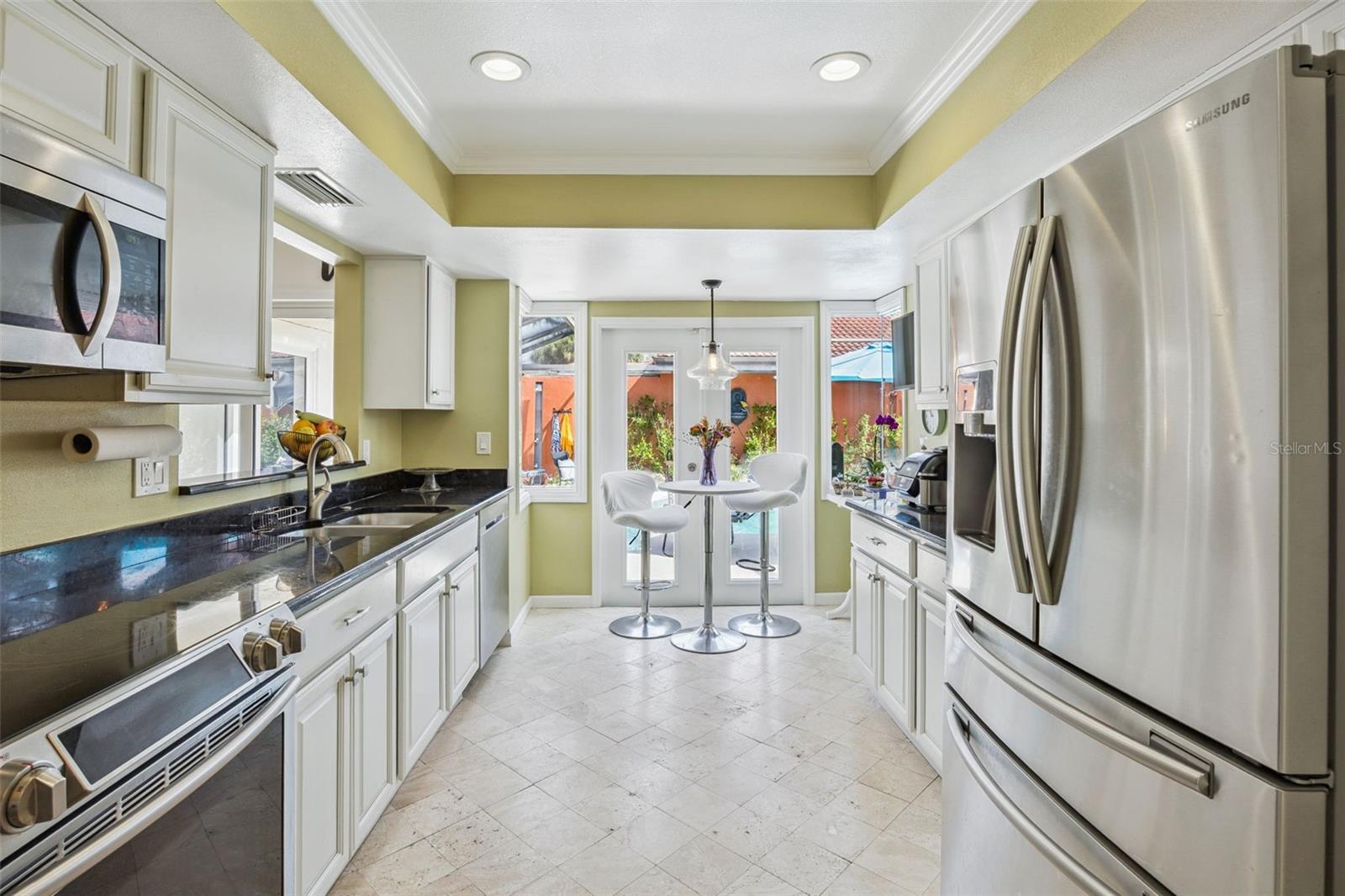 Image 11 of 39 For 4946 Samoa Circle 4c