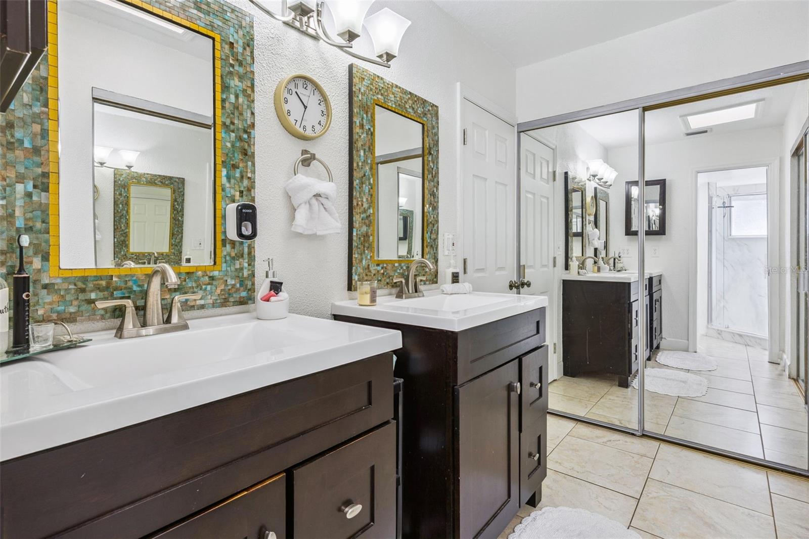 Image 24 of 39 For 4946 Samoa Circle 4c