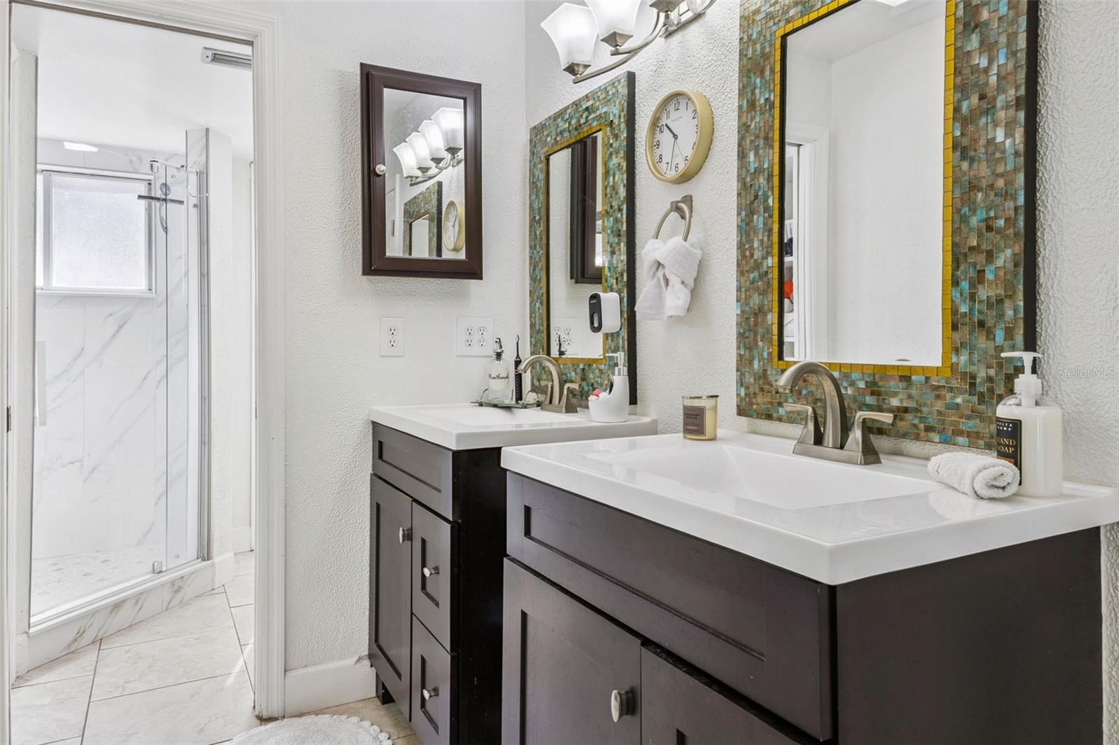 Image 26 of 39 For 4946 Samoa Circle 4c