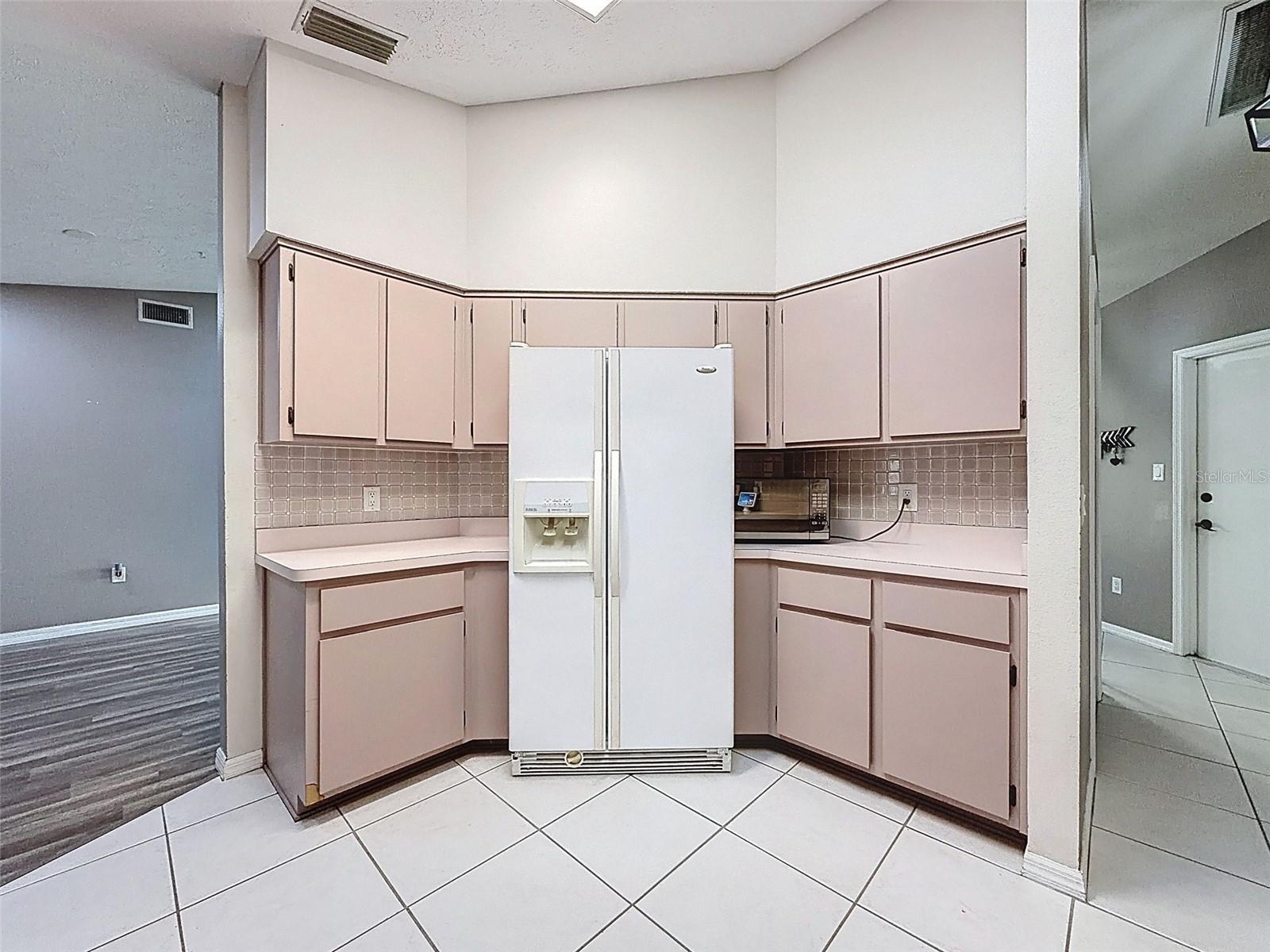 Image 14 of 52 For 4752 Meadowsweet Court