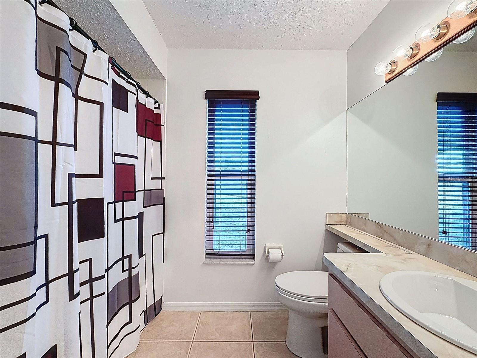 Image 31 of 52 For 4752 Meadowsweet Court