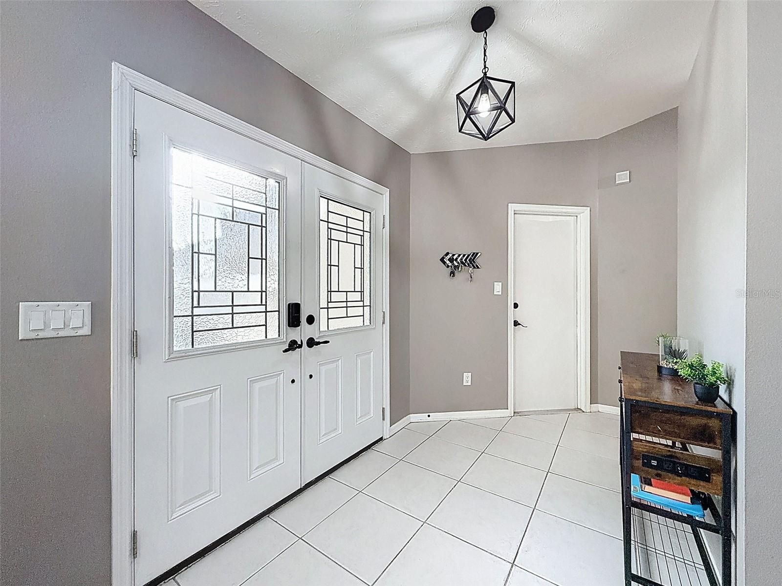 Image 4 of 52 For 4752 Meadowsweet Court