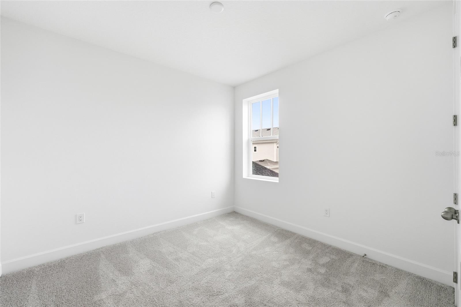 Image 20 of 30 For 1981 Beach Terrace