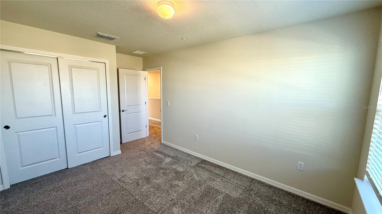 Image 22 of 35 For 4576 Maple Waltz Alley