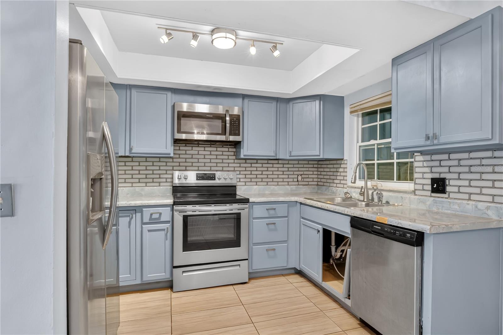 Image 9 of 32 For 3810 Beachman Drive