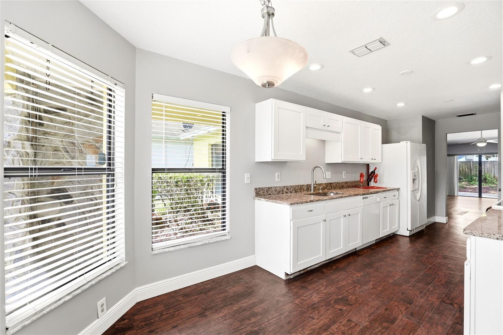 Image 12 of 30 For 1027 Hornbeam Street