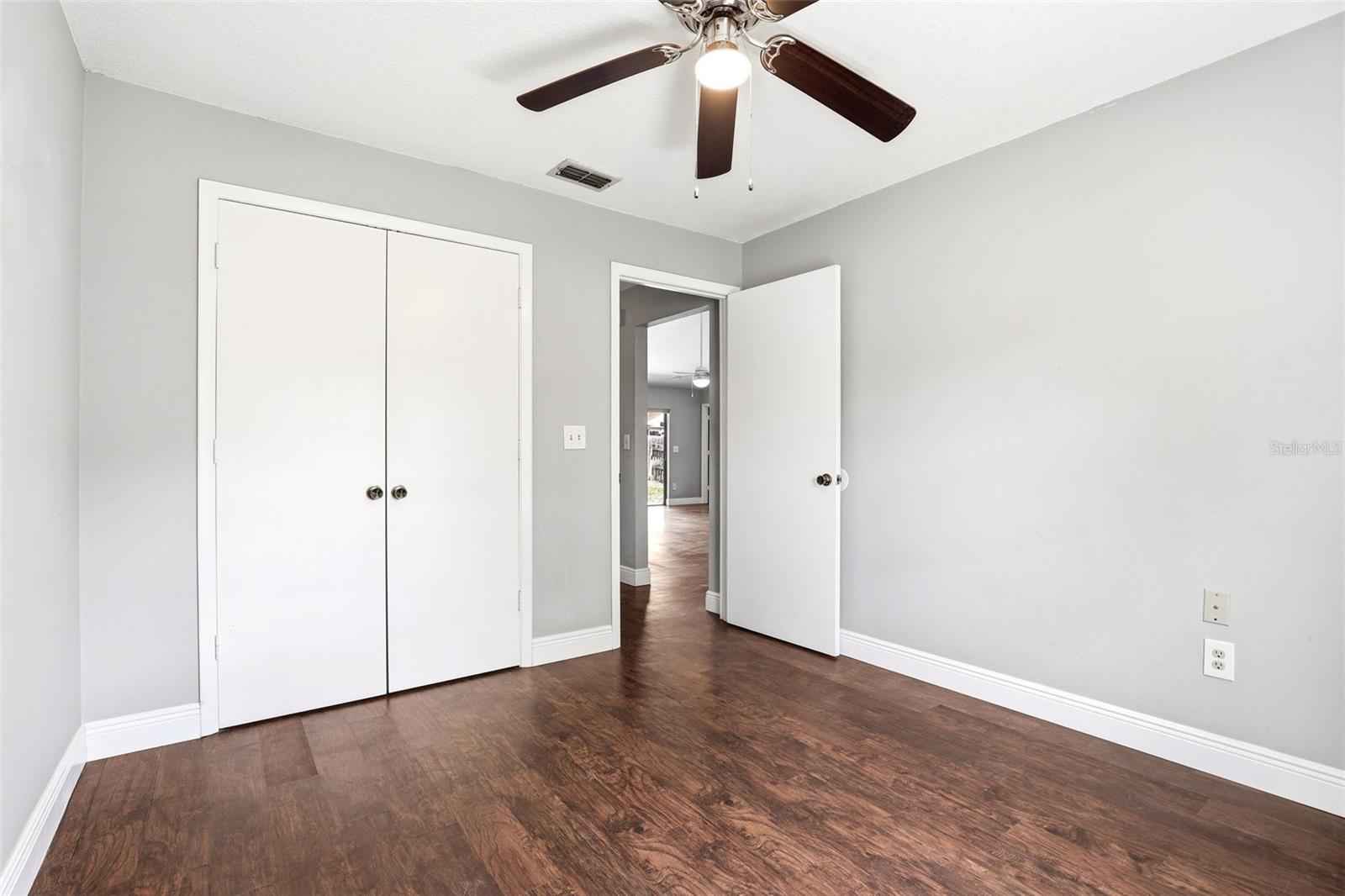 Image 25 of 30 For 1027 Hornbeam Street