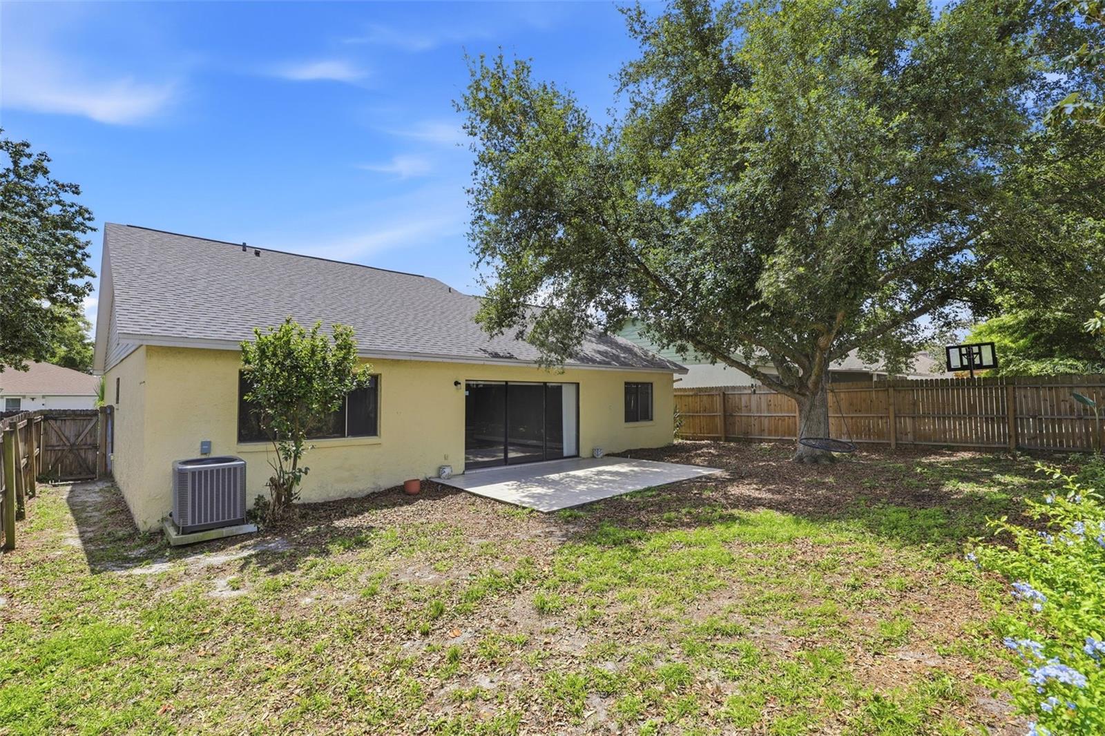 Image 30 of 30 For 1027 Hornbeam Street