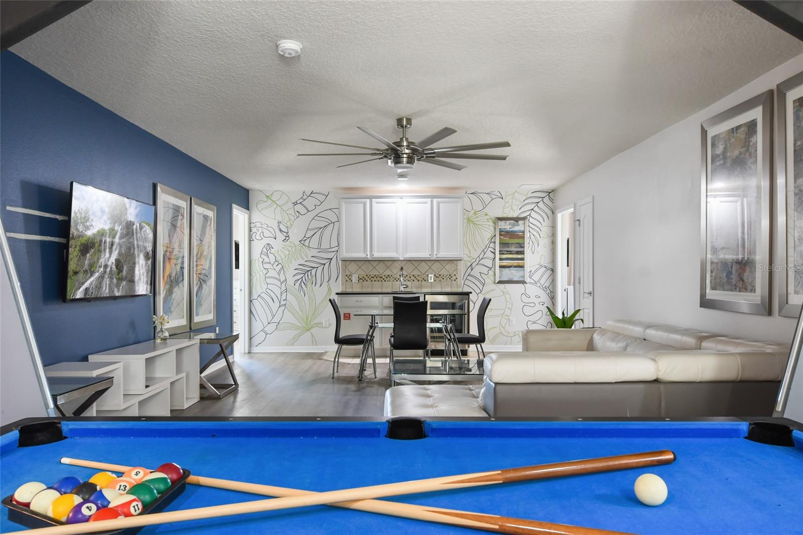 Image 40 of 65 For 8817 Rhodes Street