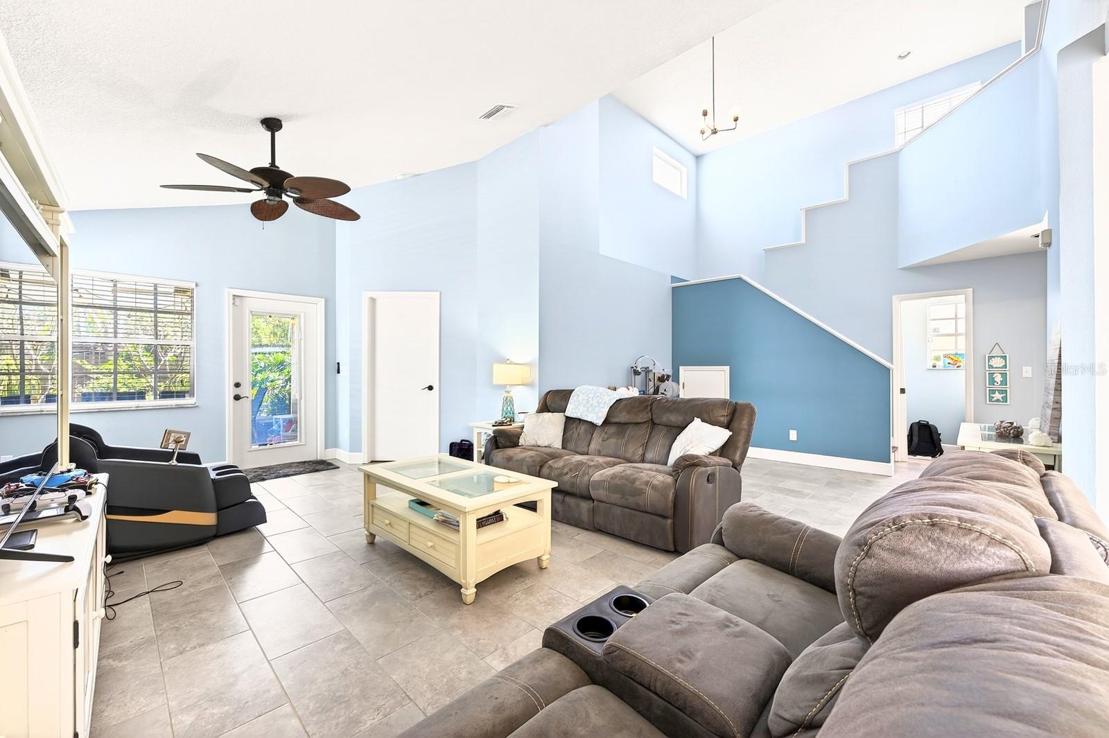 Image 4 of 26 For 1599 Pga Boulevard