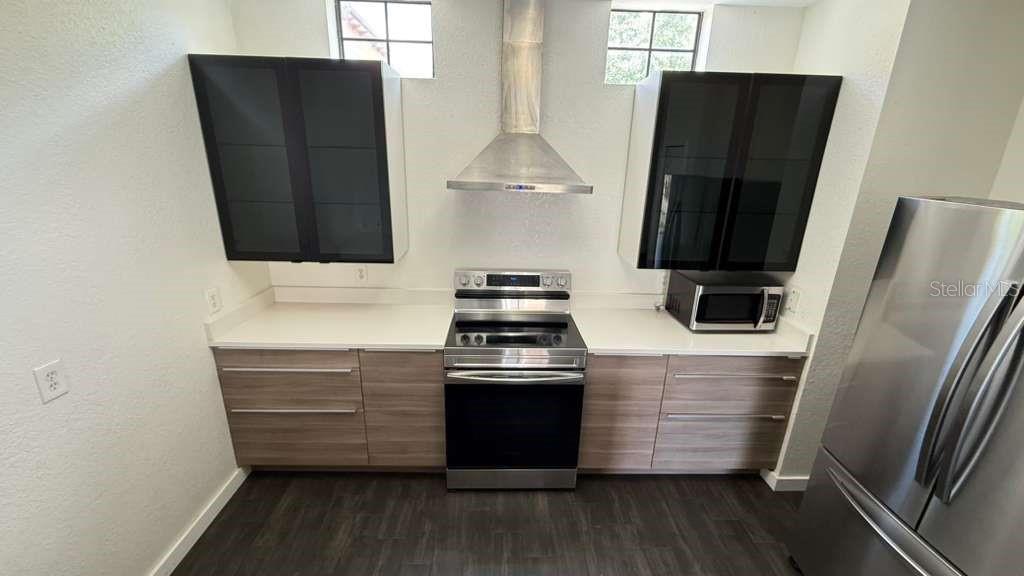 Image 16 of 56 For 6133 Metrowest Boulevard 105