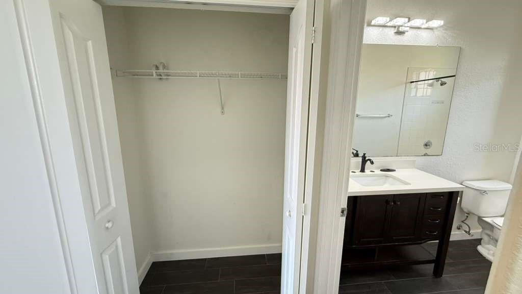 Image 42 of 56 For 6133 Metrowest Boulevard 105