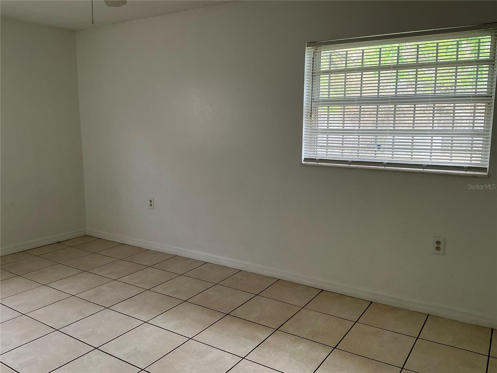 Image 12 of 21 For 5132 Elese Street