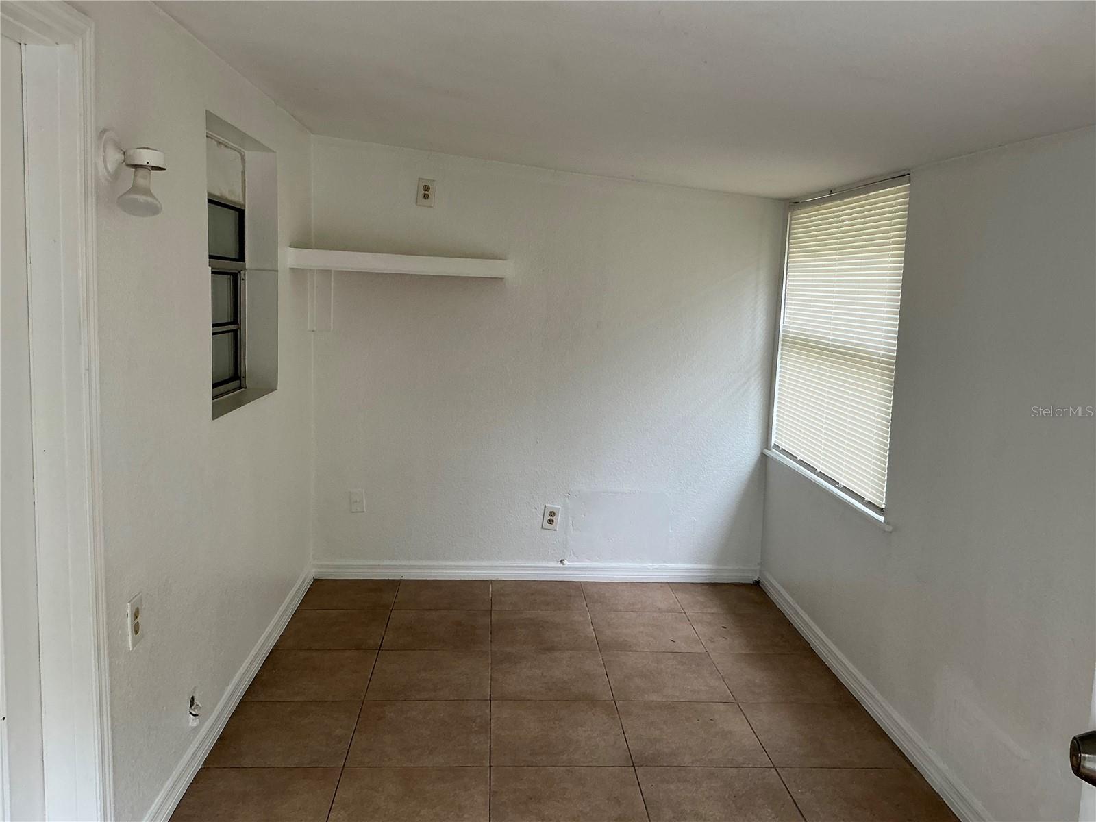 Image 20 of 21 For 5132 Elese Street